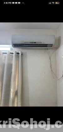 Walton non inverter 1.5 Ton Ac sell hobay